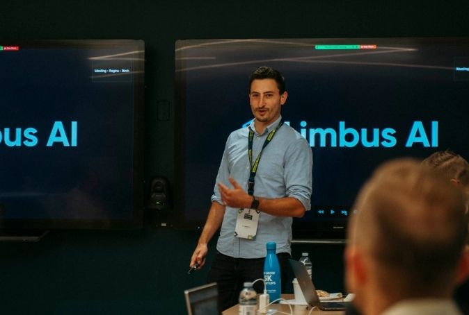 Limbus AI pitching at the Sask Startup Summit's Investors Lounge